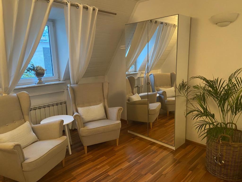 Lux Plus apartament Chodzież, Zwycięstwa 13 Zewnętrze zdjęcie